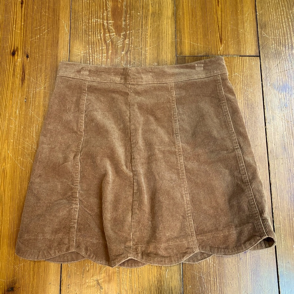 Altar’d State brown skirt with side zipper. Perfect for the fall! No flaws.
